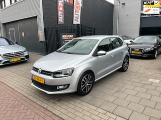 Volkswagen Polo 1.4-16V Comfortline Airco Navi NAP APK