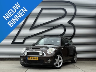 Mini Clubman 1.6 Cooper S Navi|Schuifdak|Leder|Stoelverwarming|Airco|Cruise|PDC|Nieuwe APK bij Aflevering