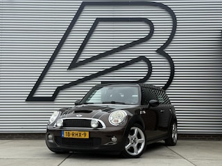Mini Clubman 1.6 Cooper S Navi|Schuifdak|Leder|Stoelverwarming|Airco|Cruise|PDC|Nieuwe APK bij Aflevering