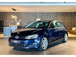 Volkswagen Golf 1.4 TSI ACT Highline I Camera I Leder
