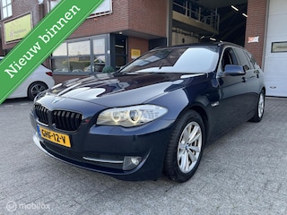 BMW 5-serie Touring 523i High Executive PANO-DAK*HUD*PDC*