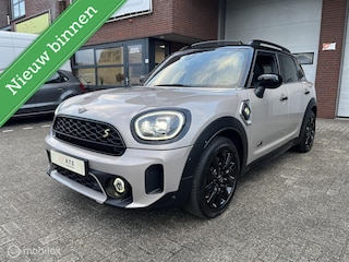 Mini Countryman 1.5 Cooper S E ALL4 PANO-DAK*CAMERA*ACC*PDC*