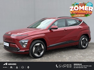 Hyundai Kona Comfort Smart 48.4 kWh / SOH 100% / Fabrieksgarantie tot 2-2030 / Adaptieve Cruise / Navigatie / Camera / Stoel Verwarming / Stuurwiel Verwarming / Adaptieve Cruise /