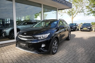 Kia Stonic 1.0 T-GDI DynamicLine / Carplay / Airco / Navigatie / Achteruitrijcamera