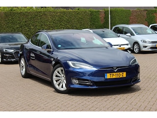 Tesla Model S 75D Base / Autopilot 2.5 / Panoramadak / Camera / Premium Audio / Luchtvering / Navigatie / 19'' / Stoelverwarming / Keyless