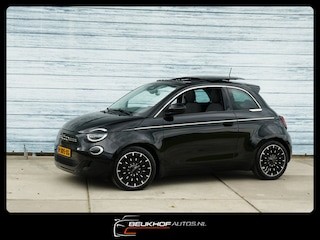 Fiat 500 RED 42 kWh Carplay Camera Panoramadak Soh 91.6%