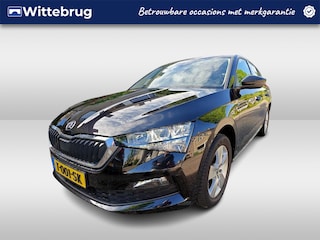 Skoda Scala 1.0 TSI 110pk Ambition / Navigatie by APP / LM 16 inch / Parkeersensoren A / LED