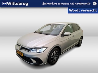 Volkswagen Polo 1.0 TSI 95pk Life / Navigatie by APP / LM velgen / Digital cockpit / Parkeersensoren