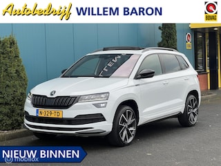 Skoda Karoq 1.5 TSI DSG AUT. Sportline Business PANO | CANTON.AUDIO | CARPLAY | TREKH.ELEK | STUUR/STO