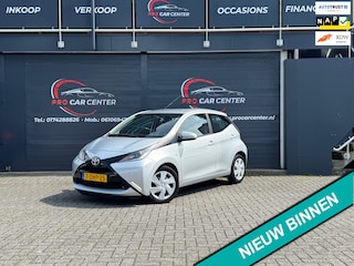 Toyota Aygo 1.0 VVT-i x-play AIRCO|CAM|SCHERM|EL.RAMEN|NAP|APK