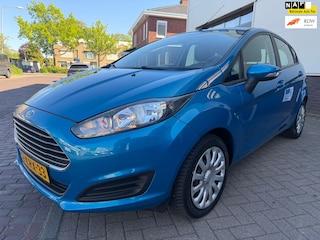 Ford Fiesta 1.0 Style/Airco/2e eigenaar/Aux/Elek-pakket/Dealer-onderhouden/Trekhaak