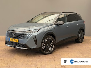 Peugeot 5008 GT Exclusive 73 kWh Volleder | Panoramadak | Stoelverwarming | Apple Carplay/Android Auto || 2 stoelen op derde rij | Achterstoelen verwarmd | Achteruitrijcamera