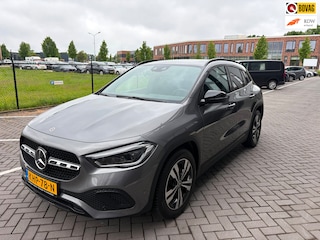 Mercedes-Benz GLA 250 Progressive widescreen