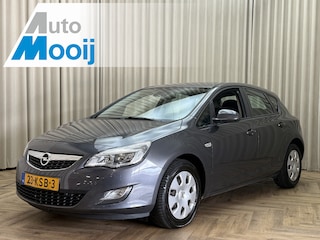 Opel Astra 2.0 CDTi Edition EXPORT / Org.NL! / Automaat / Navigatie / Cruise / PDC V&A