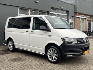 Volkswagen Transporter Kombi 2.0 TDI L1H1 BTW EN BPM VRIJ!! Airco Trekhaak 2500 kg trekgewicht Telefoonverbinding Groeps vervoer Taxi Combi Tourer Passenger
