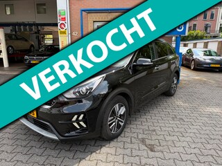 Kia Niro 1.6 GDi DynamicLine|Org.NL+NAP|Camera|Navigatie|Cruise control|Climate control|Erg mooie auto!
