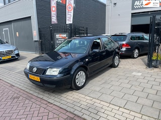 Volkswagen Bora 1.6-16V 3e Eigenaar! Trekhaak Airco NAP APK
