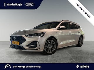 Ford Focus Wagon 1.0 EcoBoost Hybrid ST Line Handgeschakeld - WinterPack - Achteruitrijcamera - Apple Carplay/Android Auto