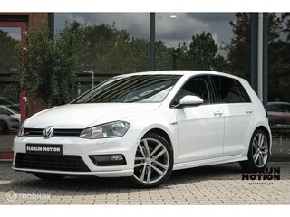 Volkswagen Golf 1.4 TSI Live | 18 Inch | Stoelverwarming | Recent onderhoud | Trekhaak | Navi | Parkassist