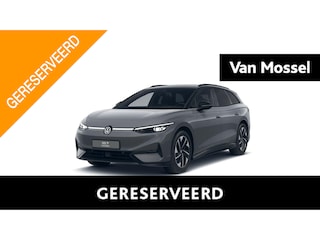 Volkswagen ID.7 Tourer Pro Limited Edition 77 kWh 286PK | Navigatie | Adaptieve cruis control | Apple Carplay | Keyless | Stuur en Stoelverwarming | Head-up display | Trekhaak | LED Matrix | Geluidsisolerend glas | Dodehoeksensoren | Draadloze oplader | Elektrische achterklep |