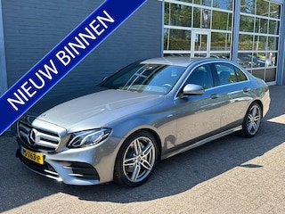 Mercedes-Benz E-klasse 200 Business Solution / AMG Line