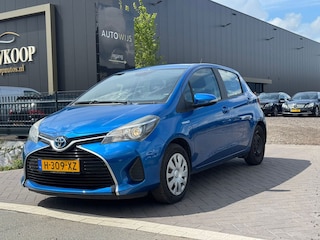 Toyota Yaris 1.5 Hybrid Lease|CAMERA|AUT|XENON|GOED ONDERHOUDEN