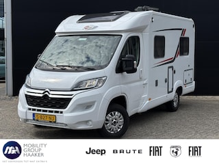 Bürstner T-569 Nexxo Van