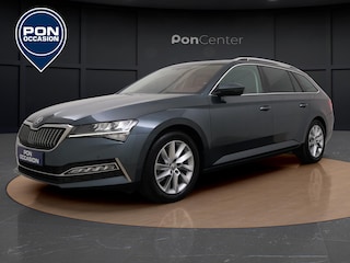 Skoda Superb Combi 1.4 TSI iV Ambition | Trekhaak | Camera | Elek. Achterklep | Elek. Stoel | Stoelverwarming | Carplay | 17'' |