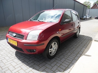 Ford Fusion 1.6-16V TREND