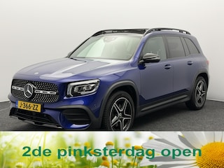 Mercedes-Benz GLB 200 Business Solution AMG | Panoramadak | Sfeerverlichting | All-season