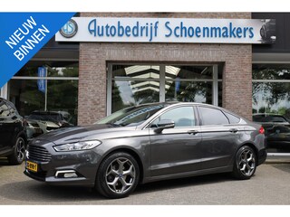 Ford Mondeo 2.0 IVCT HEV Titanium RUITVERWARMING ALL-SEASONS NAVI DAB 18"LMV SFEERVERLICHTING 2xPDC NAP ENZ.