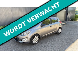Hyundai i20 1.2i i-Drive 5-deurs 1e eigenaar 86pk Airco LED Historie