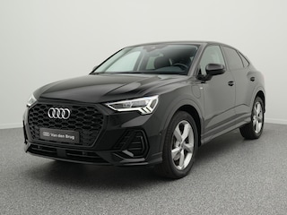 Audi Q3 S-Line 45 TFSI e 245 PK | LED | Navigatie | Adaptieve Cruise Control | Black Style | Keyless |