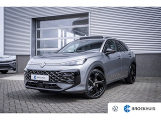 Volkswagen T-Roc 1.5 eTsi R-Line First Edition | Achteruitrijcamera | Elektrisch glazen panorama-dak | Lichtmetalen velgen 20"
