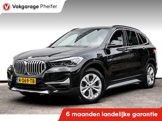 BMW X1 sDrive20i Business Edition Plus Leer/ Stoelverwarming/ Head up/ Full led/ Dab/ Cruise control/ Elektr. achterklep/ Navigatie