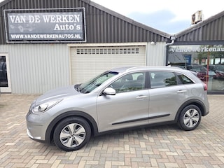 Kia Niro 1.6 GDi DynamicLine AUTOMAAT Clima|Navi|Cruise|Leer|Afn.Trekhaak|Nap!!