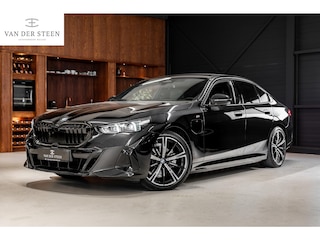 BMW 5-serie Touring 530e M Sport Edition Panoramadak | H&K | Stoelventilatie