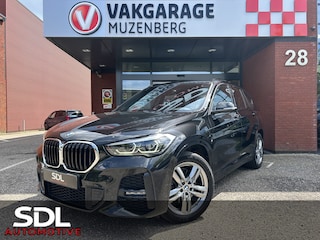BMW X1 xDrive25e Executive M-Sport // FULL LED // NAVI // SPORTSTOELEN + STOELVERWARMING // PDC // ELEK. KOFFERKLEP