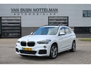 BMW X1 sDrive20i Centennial High Executive / M sport / Panoramadak / N.A.P.