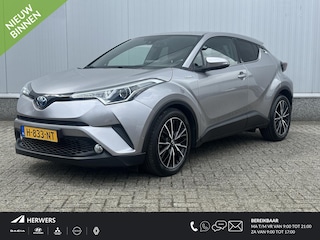 Toyota C-HR 1.8 Hybrid Executive / Navigatie / Adaptieve Cruise control / Achteruitrijcamera / Stoelverwarming /