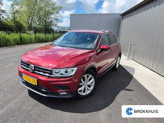 Volkswagen Tiguan 1.4 TSI ACT , Sound 150PK | Cruise control adaptief | Navigatie | Stoelverwarming |  Electrische achterklep | Airco automatisch | Parkeersensoren voor/achter | 18"LMV