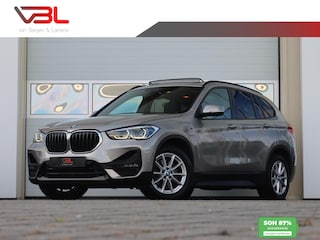 BMW X1 xDrive25e 220PK High Executive | Panoramadak