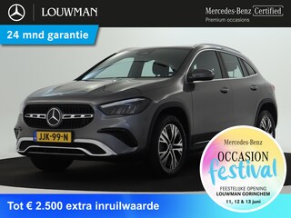 Mercedes-Benz GLA 250 e Luxury Plug-In Hybride Parkeersensoren + achteruitrijcamera | Spiegel pakket | Easy Pack achterklep | Winter pakket : Stuur en Stoelverwarming. Inclusief 24 maanden MB Certified garantie voor Europa.