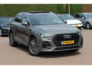 Audi Q3 45 TFSI quattro S Line edition one / Panoramadak / Camera / Keyless / B&O / Matrix LED / 19'' / CarPlay / Elektr. Stoelen / Sfeerverlichting / Dodehoek / DAB / Stoelverwarming / ACC