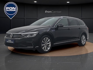 Volkswagen Passat Variant 1.4 TSI PHEV GTE Business | Leder | Camera | Stoelverwarming | ACC | Keyless | Elek Achterklep |