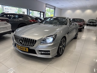 Mercedes-Benz SLK 350 AMG V6 ALLE DENKBARE LUXE OPTIES.