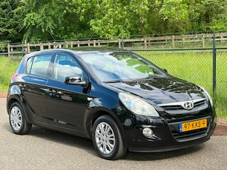 Hyundai i20 1.2i DynamicVersion /Trekhaak/Airco/