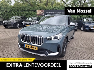 BMW X1 xDrive30e X-Line | VERWACHT | PANO-SCHUIFDAK | LEER | HARMAN KARDON | HEAD-UP | CAMERA | STOELEN VOOR ELEKTRISCH VERSTELBAAR