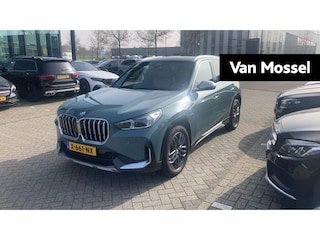 BMW X1 xDrive30e X-Line | VERWACHT | PANO-SCHUIFDAK | LEER | HARMAN KARDON | HEAD-UP | CAMERA | STOELEN VOOR ELEKTRISCH VERSTELBAAR
