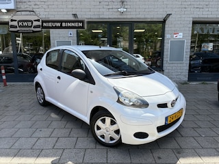 Toyota Aygo 1.0-12V 5Drs Nieuwe apk Beurt